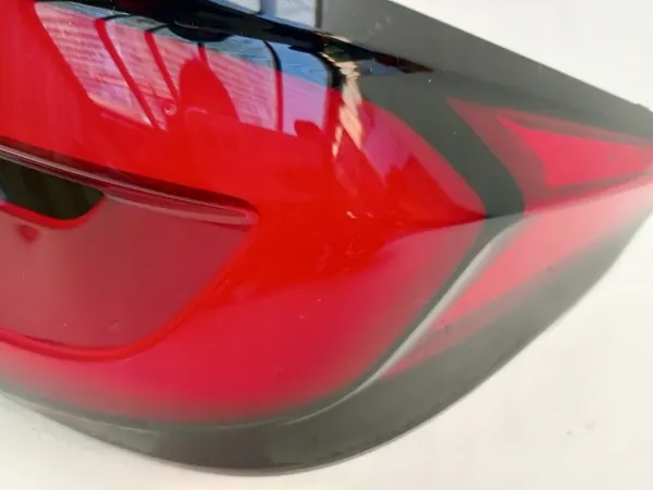 BMW 5 G30 LCI LIFT 2020- Luz Trasera Derecha 63215A711B2 image 10