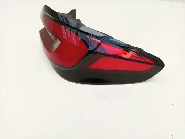 BMW 5 G30 LCI LIFT 2020- Luz Trasera Derecha 63215A711B2 image 4