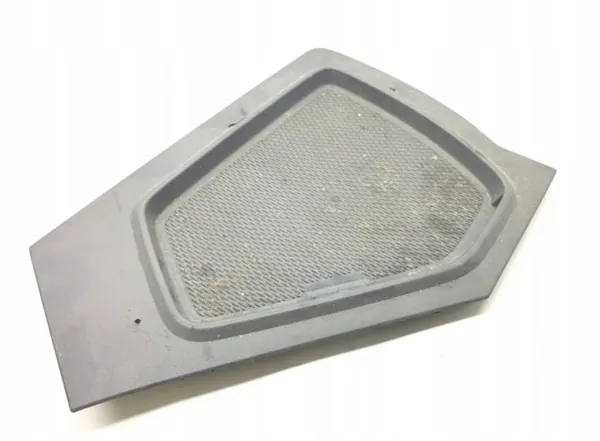Volvo säkringslådlock OEM 82063684 - Begagnad image 2