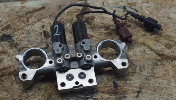 VVT-Steuergerät OEM 07C109210E - Volkswagen OE image 6