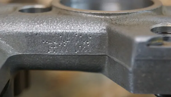 VVT-Steuergerät OEM 07C109210E - Volkswagen OE image 9