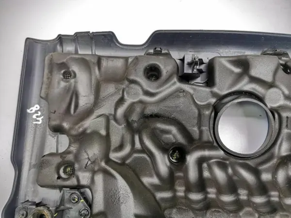 Cubierta motor Mazda SH0210231 para 6 Sedán 2.2L image 4