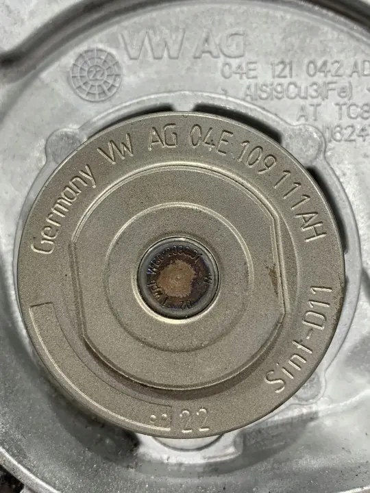 Vesipumppu OEM 04E121042AD Cupra Formentorille image 7