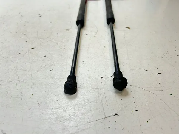 Bakluckaktuatorer Renault Clio IV 2012 844308661R image 6