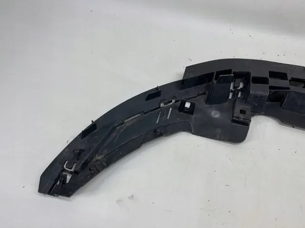 Audi A3 8V Framskydd 8V3807233B image 2