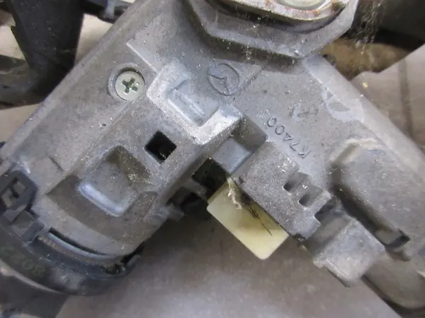 Styrkolonn tändning + switch Mazda 6 GG GY image 3