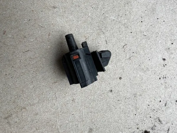 Ulkoisen Lämpötilan Anturi 2 Pinniä Tesla Model X Y S 3 OEM image 1