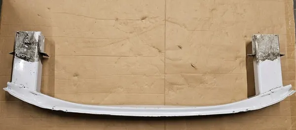 Etupuskuri vahvistus Opel Astra IV J 13259739 image 8