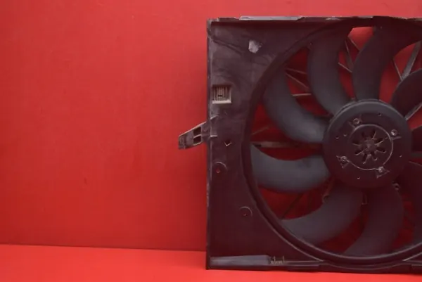 FLÄKT BMW E63 4.4 V8 2003-2007 OEM 7514181 image 3