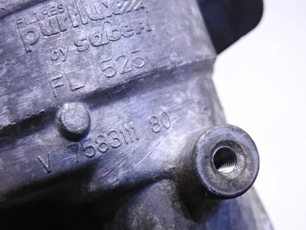 Gebruikte Oliefilterhuis OEM V758311180 voor Peugeot image 5