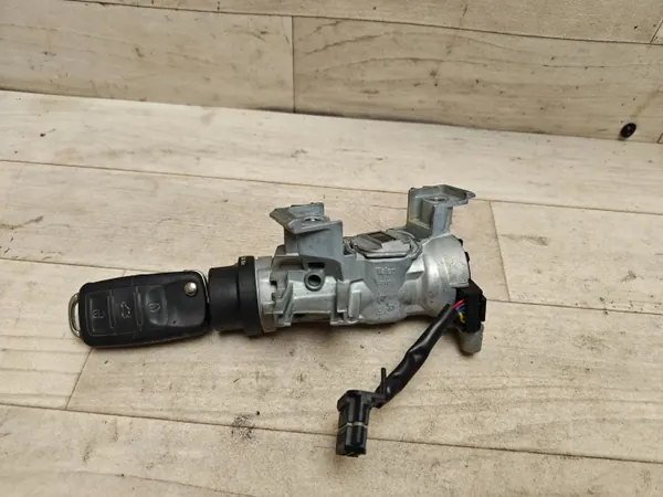 Interruptor de encendido VW UP OEM 1K0905851B Usado image 5