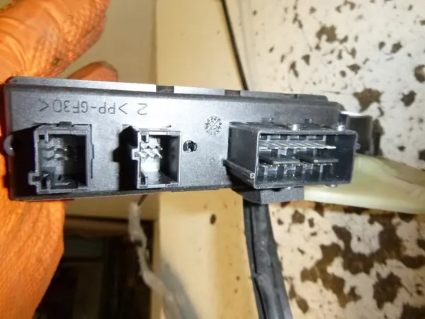 Elevador de vidro dianteiro esquerdo Citroen C4 Picasso 9682495680 image 5