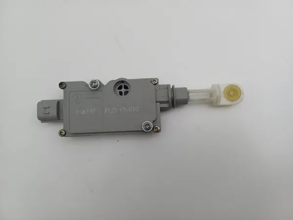 Actionneur de Verrouillage Central OEM DRC87883 Rover 200 image 2