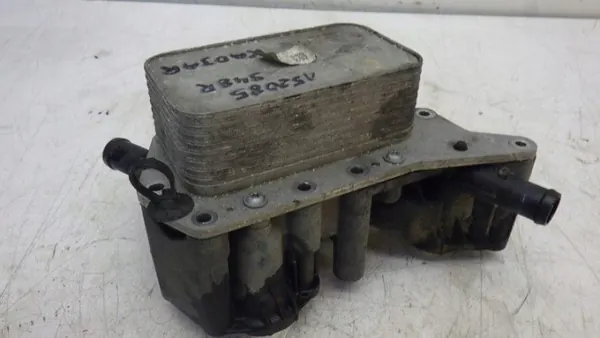 Refroidisseur d'huile OEM 152085948R pour Renault Trafic 1.6 dCi image 3