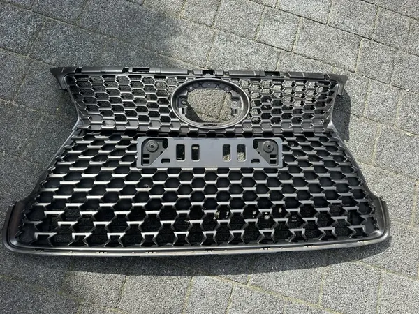 Front Grill Lexus CT Lift 2014- OEM 53102-76020 image 2