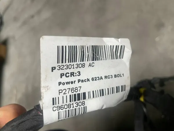 Kabelbaum Volvo EX40 OEM 32301308 - Gebraucht image 4