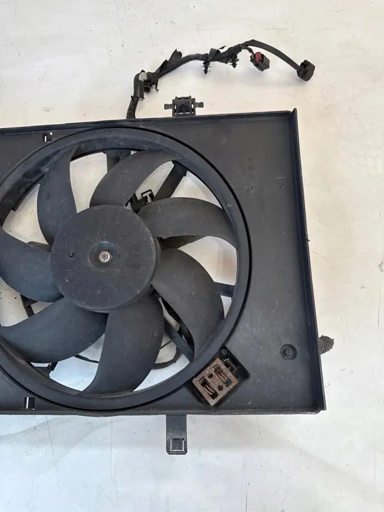 Tuulettimen kotelo Ford Fiesta MK7 B-Max 1.6 TDCi OEM image 6