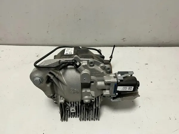 BMW achterdifferentieel 8686659 4.4L hybride 390kW 2023 image 5