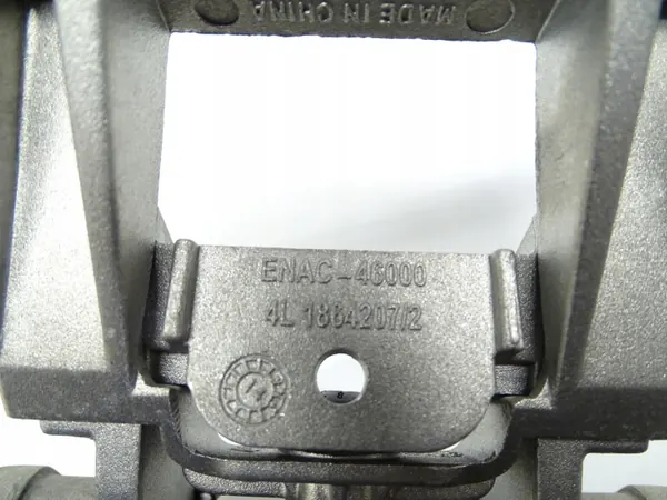 Base d'accoudoir Audi Q7 OEM 4L1864207 Cuir image 6
