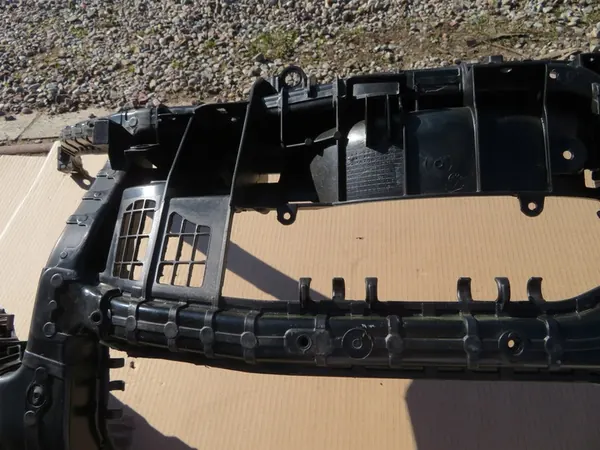 Framförstärkning Ford Transit MK8 BK31-8B041-AM image 8