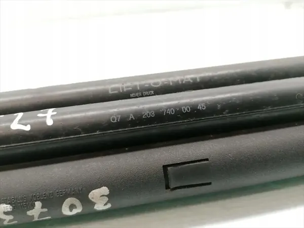 Mercedes-Benz C-Class Rear Trunk Shock 2005 Estate image 3