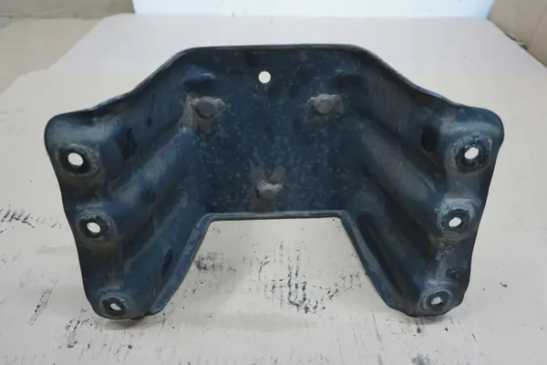 Reserveradhalter OEM GALLOPER UCHWYT KOŁA 13262 image 6