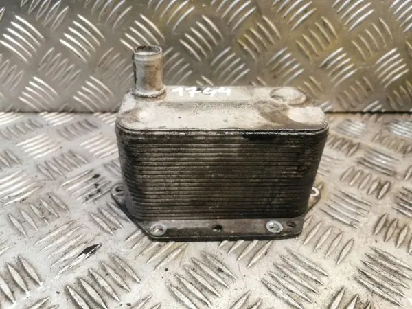 Arrefecedor de óleo motor BMW OEM MDY4045 - Usado image 3