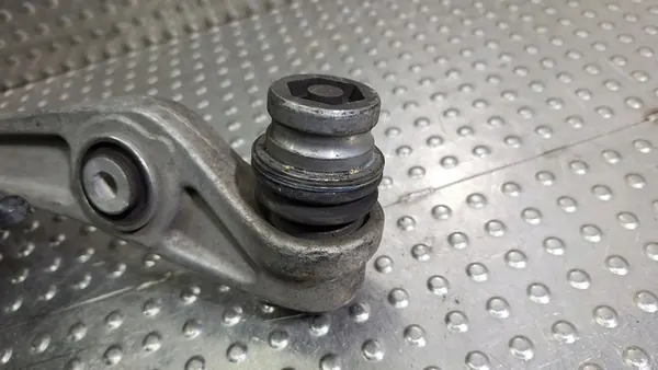 Braccio di controllo anteriore sinistro Audi A4 A5 A6 A7 Q5 OE image 5