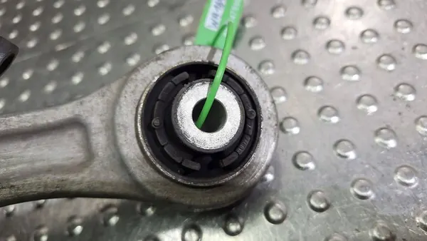 Braccio di controllo anteriore sinistro Audi A4 A5 A6 A7 Q5 OE image 8