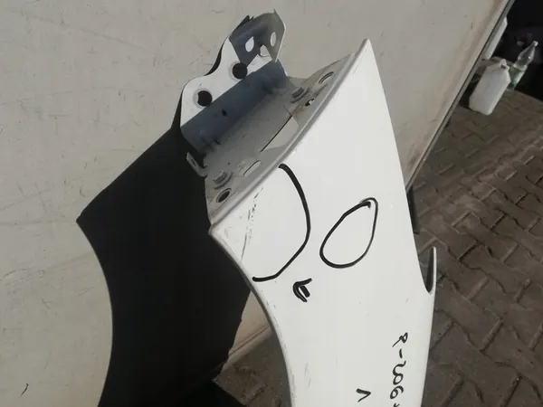 Voorste linker spatbord Peugeot 206 image 3