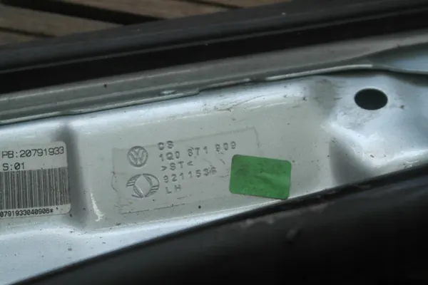Pilar de teto esquerdo VW EOS 06-15 OEM 1Q0871909 LA7W image 3