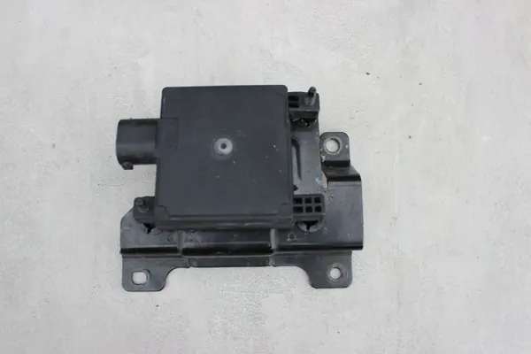 Kia ACC-radarmodule OEM 99110J7700 - Gebruikt image 2