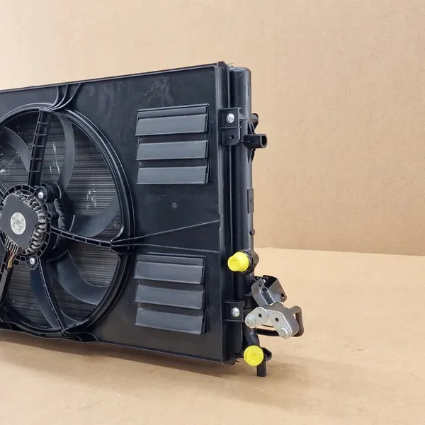 Ventilador de Radiador Completo A3 8P Octavia II Yeti Caddy Golf Jetta Touran image 2
