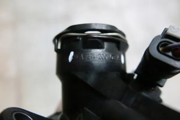 Carcasa de termostato Mercedes Benz W204 W212 1.8CGI A2712000215 image 7