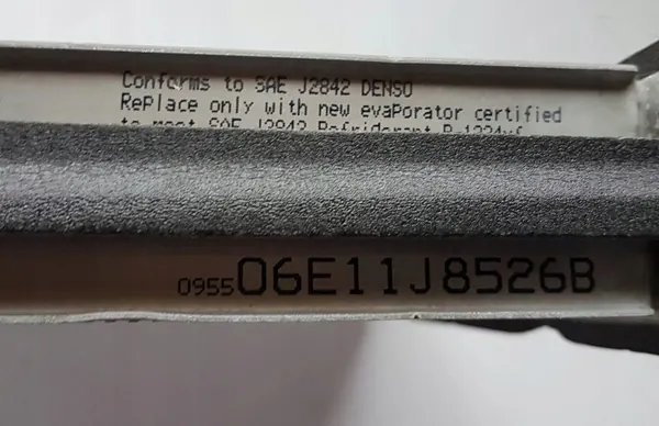 Toyota RAV4 airco-verdampfer OEM 06E11J8526B image 4