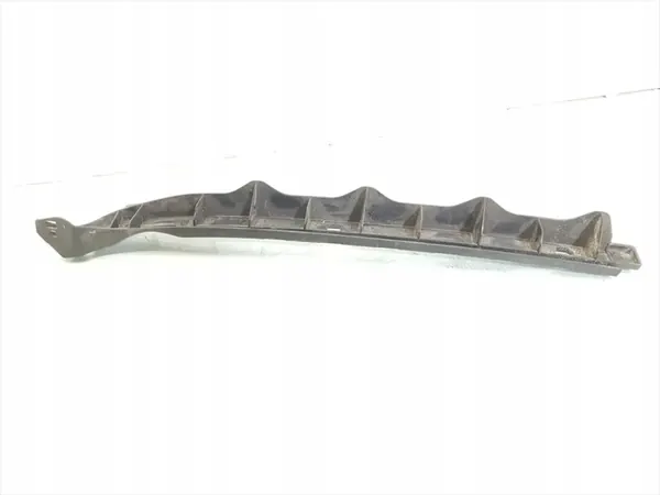 Supporto paraurti posteriore Skoda Octavia 2011 Hatchback OEM image 2