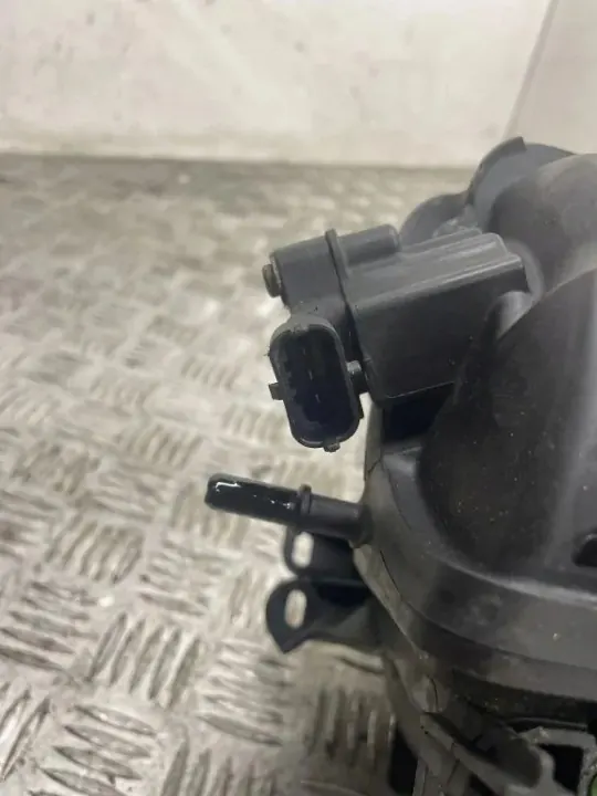 Colector de admisión OEM 55584978 para Opel Astra J 1.6L image 3