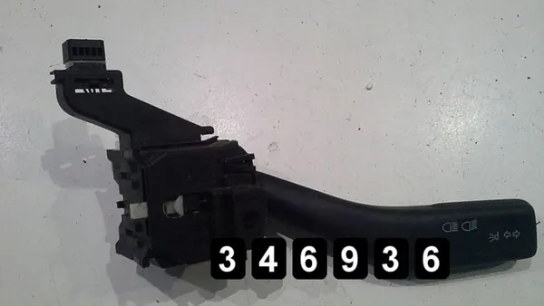 Interruptor Audi usado OEM AM-346936 para A3 1999 image 2