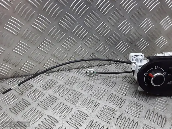 Módulo controle ar condicionado Dacia OEM a42303400 - Usado image 4