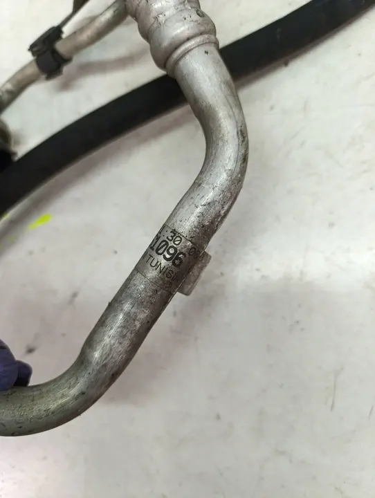 Fiat OE 51751096 ilmastointijohdin image 9