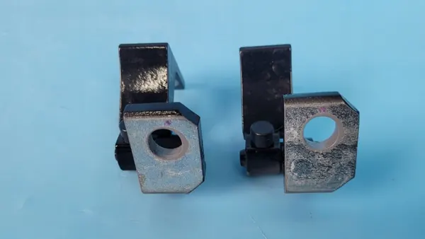Chery Omoda 5 Juego de Bisagras OEM J60-6106023 Derecha Trasera image 3
