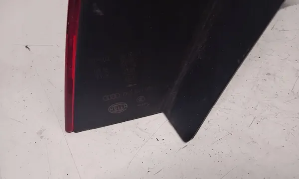 Lámpara trasera izquierda AUDI A4 (B8) 2009 8K5945095D image 2