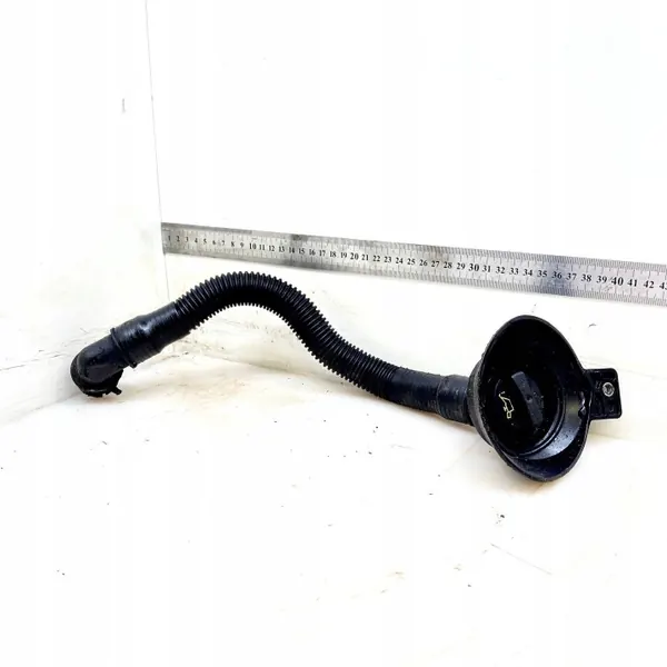 Bouchon de remplissage d'huile Ford OE OEM JUT248602 - Occasion image 3