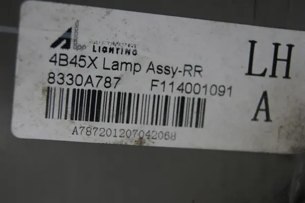 Lámpara trasera izquierda Outlander III image 6