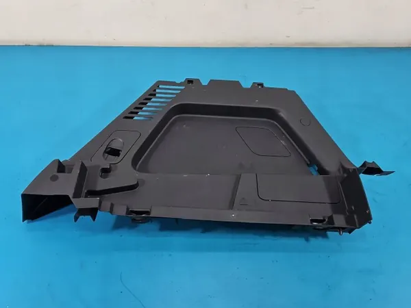 OEM 9822129577 Tapicería Maletero Derecho Citroen C5 Aircross image 2
