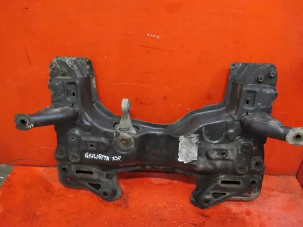 OEM 00505200890 Etukori Alfa Romeo Giulietta image 2