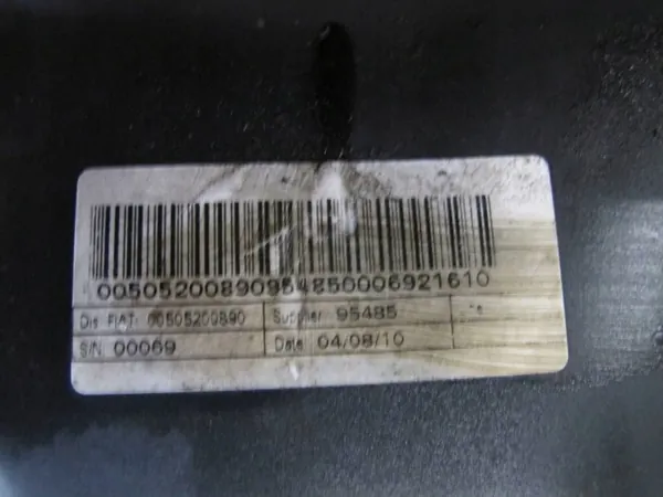 OEM 00505200890 Etukori Alfa Romeo Giulietta image 4