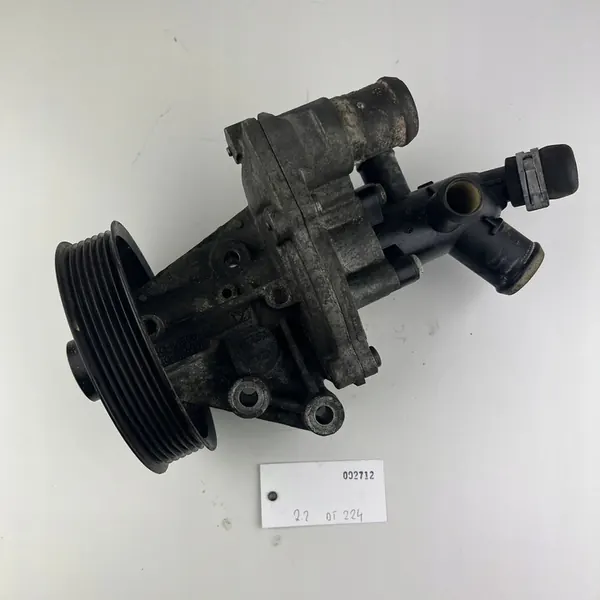 Waterpomp Ford Transit 2.2 Range Rover Defender 2.2 TDCI image 2