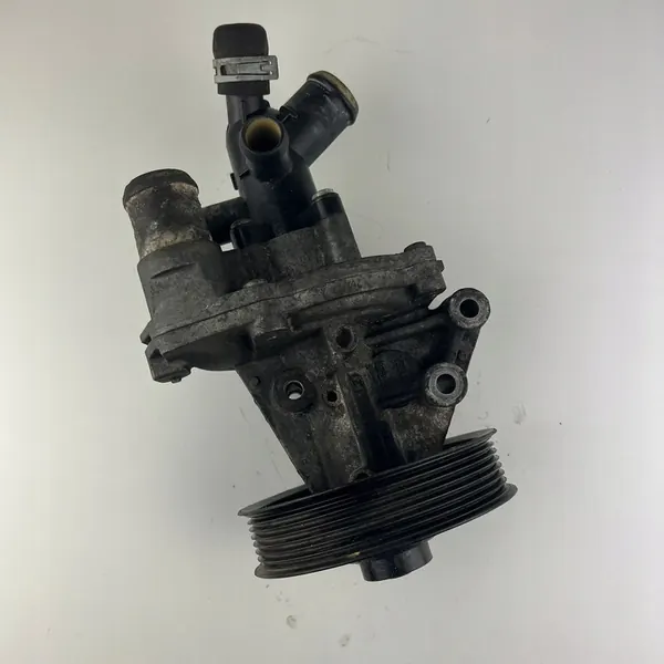 Waterpomp Ford Transit 2.2 Range Rover Defender 2.2 TDCI image 9