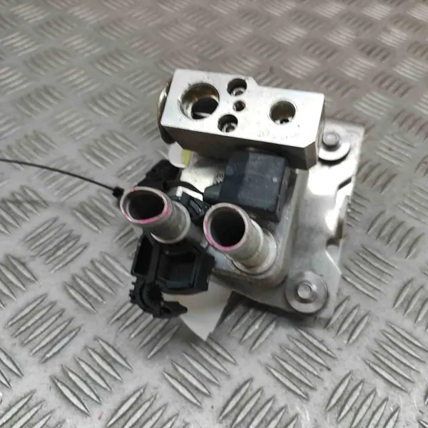 MG ZS ilmastointikuivain OEM 11004474 - Käytetty image 5